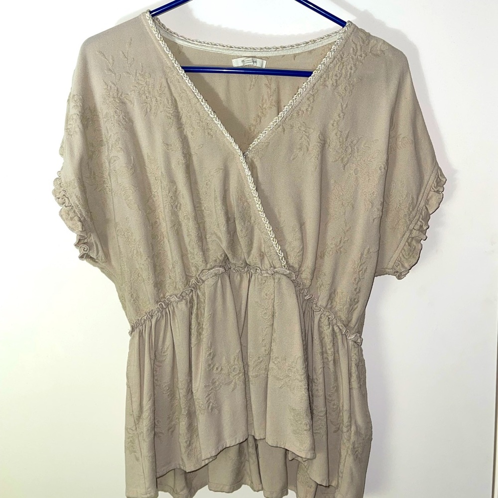 Floral beige blouse size large from Maurice’s